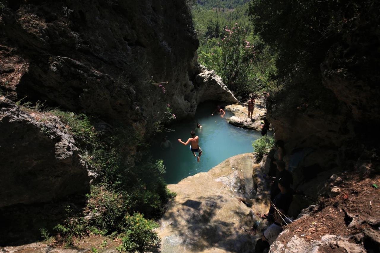 Antalya Bodrum Kayasi Dag Oteli Hasdumen Luaran gambar